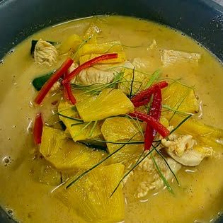 Phuket local curry served at Krua Praya Phuket